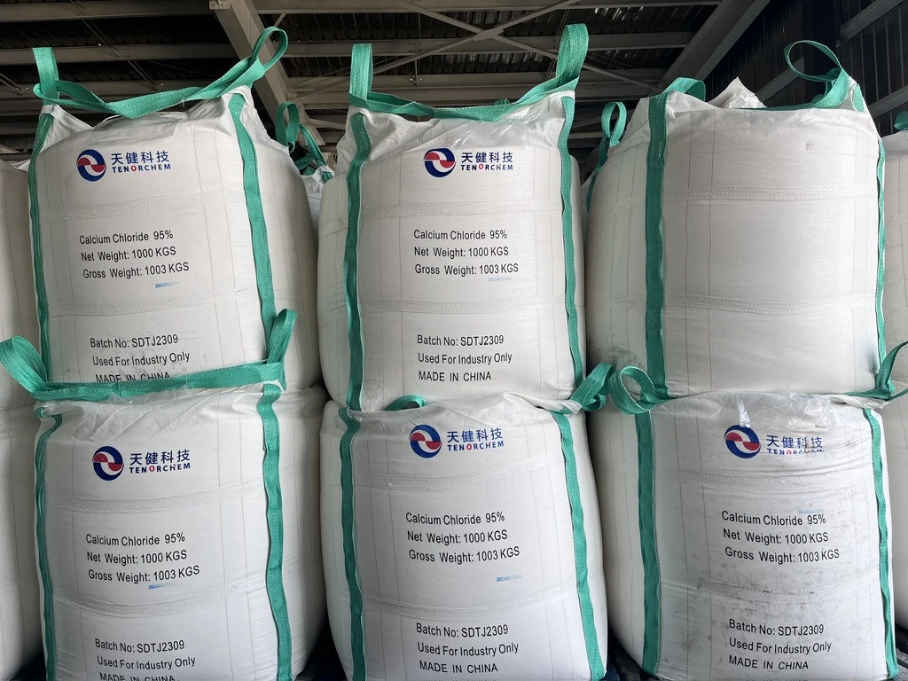 TENORCHEM 95% calcium chloride in big bags labelled 1,000 kg net